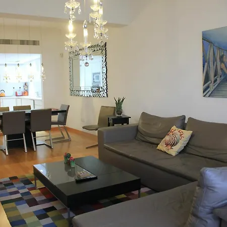 Apartment Beachfront Luxury *